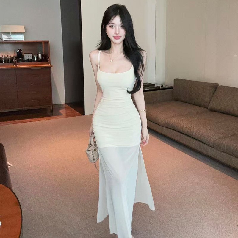 低胸吊带网纱连衣裙收腰修身显瘦长裙内搭