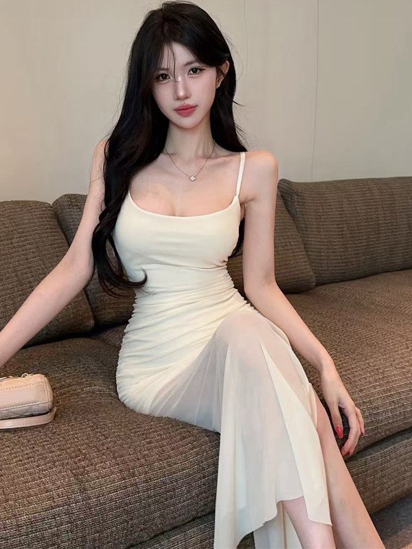 低胸吊带网纱连衣裙收腰修身显瘦长裙内搭